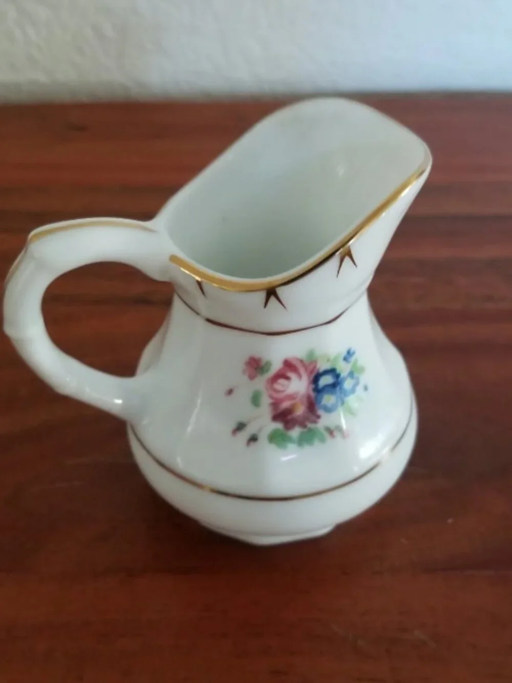 Pleasant Company American Girl Doll Pitcher from Samantha Nighttime Necessities